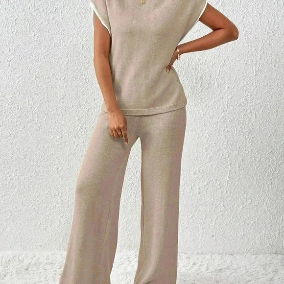 Camel Casual Women's Contrasting Color Drawstring Knitted Set - Picture 6 of 7